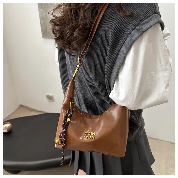 Korean Style Brown Shoulder Bag Women 2024 — feature 11
