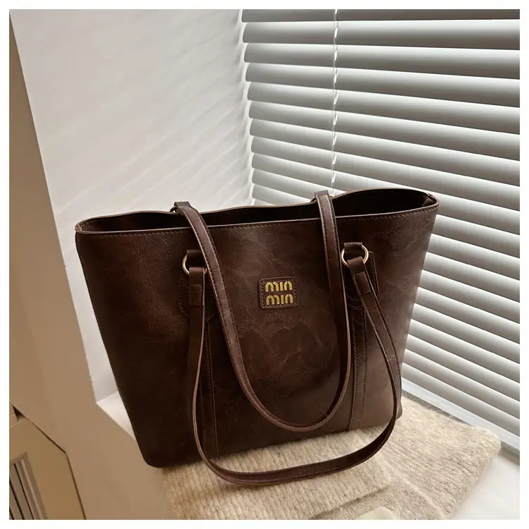 Women Vintage Brown Leather Tote Bag Large Capacity 2024 — feature 7