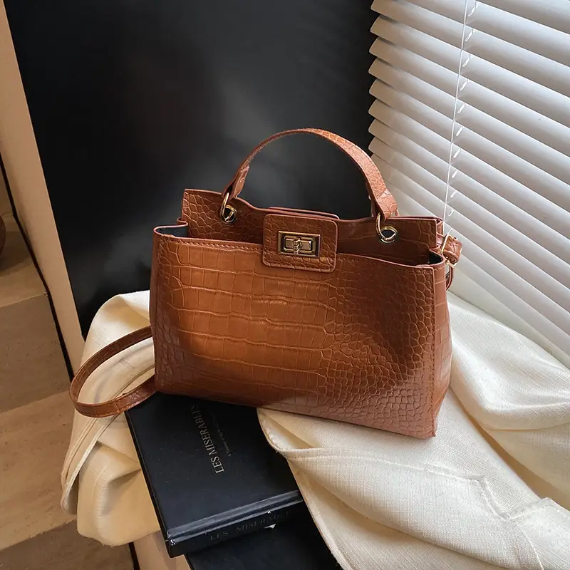 Red Croc Textured Shoulder Bag for Women - Image 8