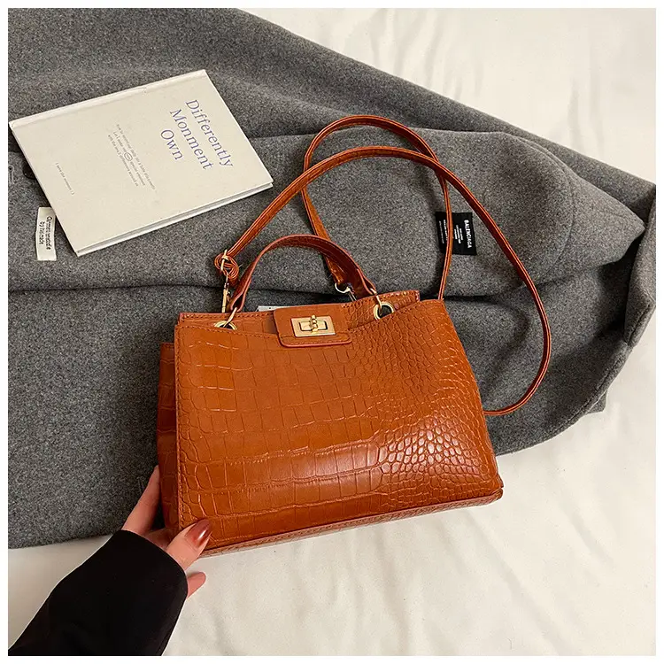 Red Croc Textured Shoulder Bag for Women - Image 3