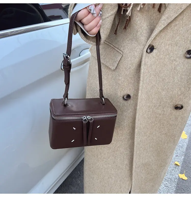 Women's Match Square Box Bags Red 2025 — feature 19