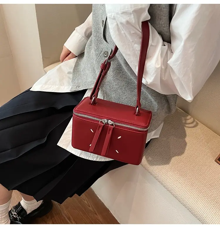 Women's Match Square Box Bags Red 2025 — feature 29