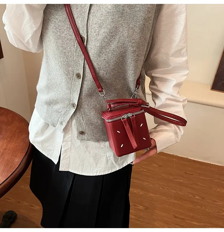 Women's Match Square Box Bags Red 2025 — feature 30