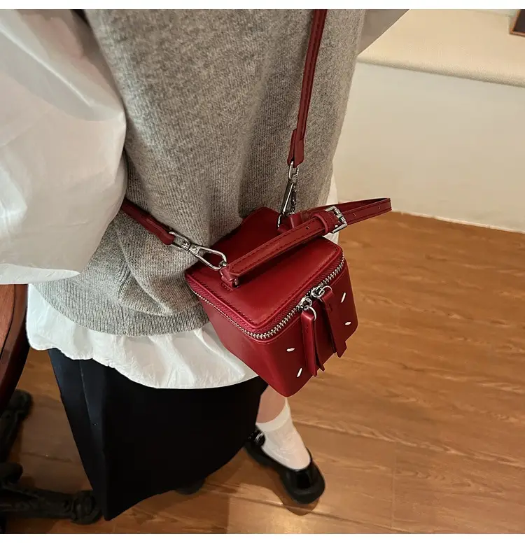 Women's Match Square Box Bags Red 2025 — feature 32