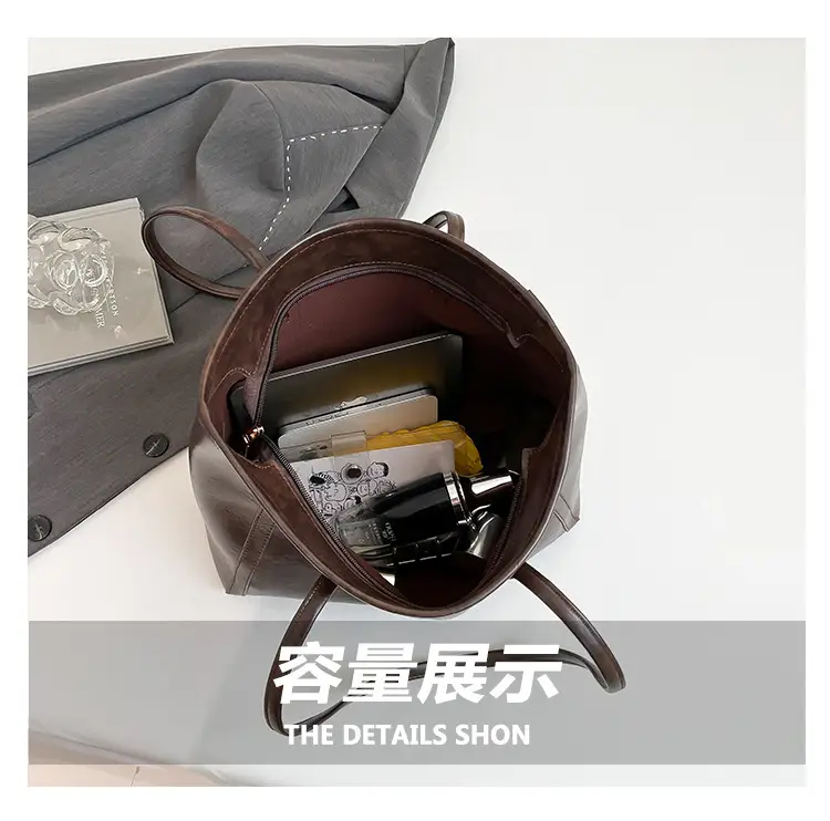 Women's Large Capacity Black Leather Tote Bag — feature 6
