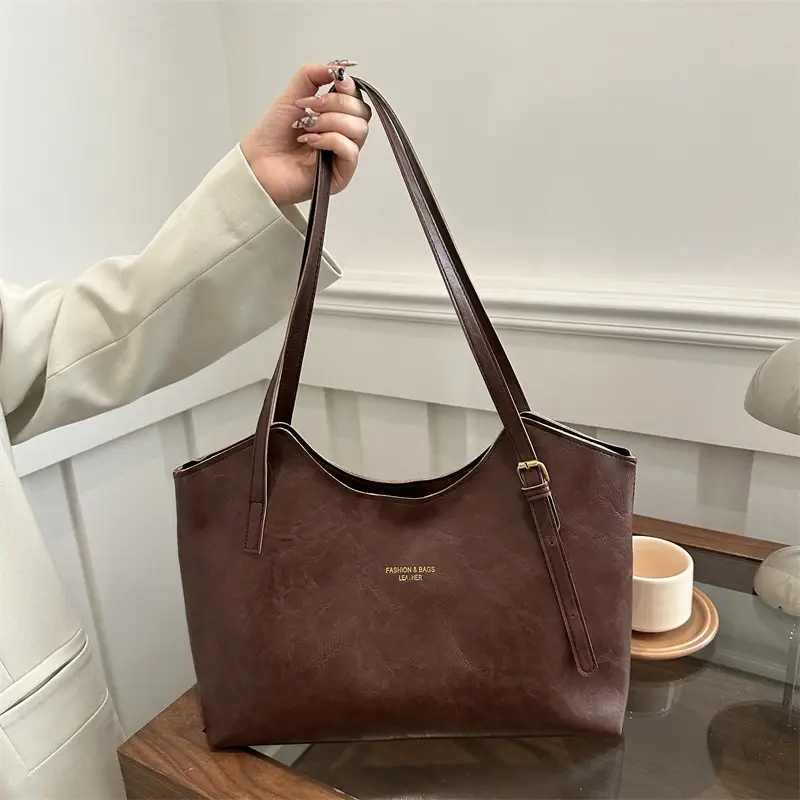 2024 Winter Black Retro Clutter Tote Bag Large Capacity - Image 8