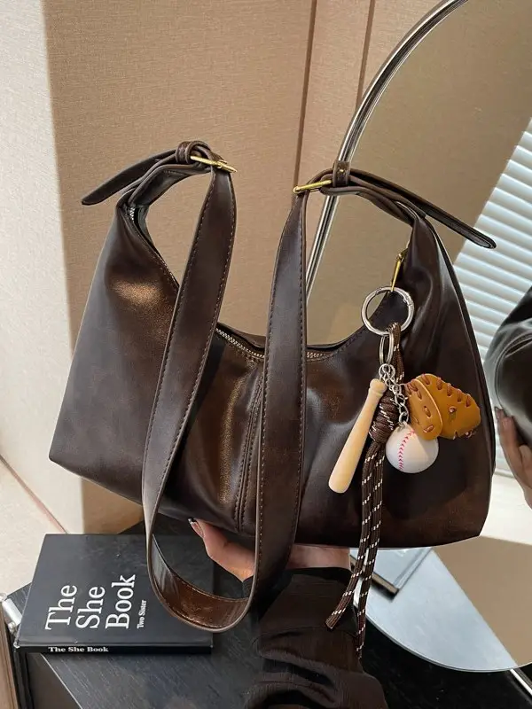 Women's Retro Brown Leather Shoulder Bag 2024 - Image 7