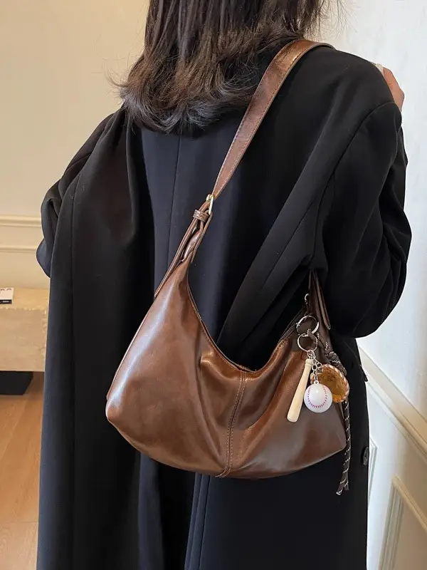 Women's Retro Brown Leather Shoulder Bag 2024 - Image 10