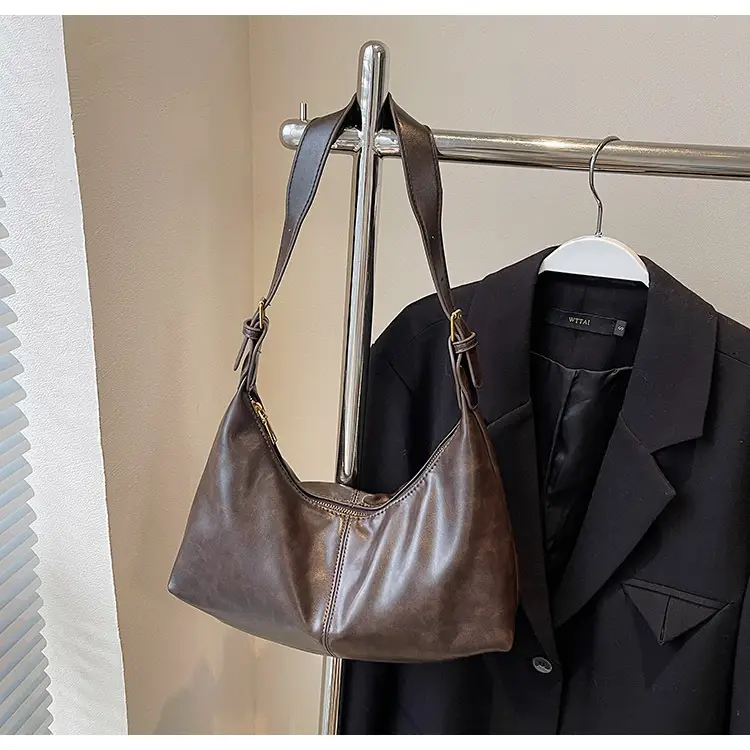 Women's Retro Brown Leather Shoulder Bag 2024 — feature 30
