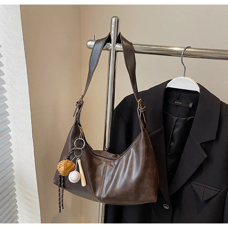 Women's Retro Brown Leather Shoulder Bag 2024 — feature 31