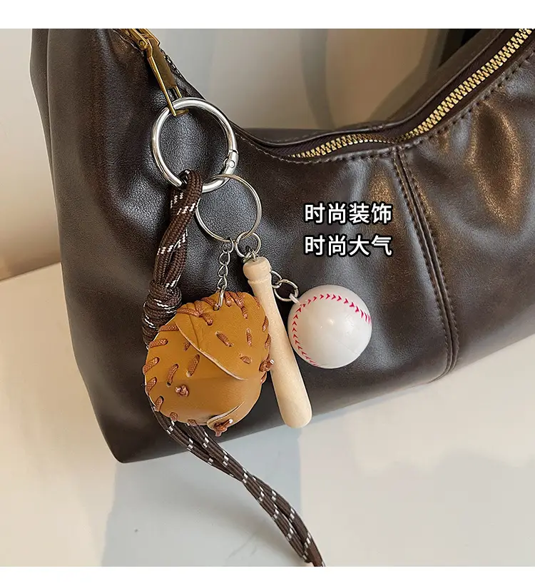 Women's Retro Brown Leather Shoulder Bag 2024 — feature 6
