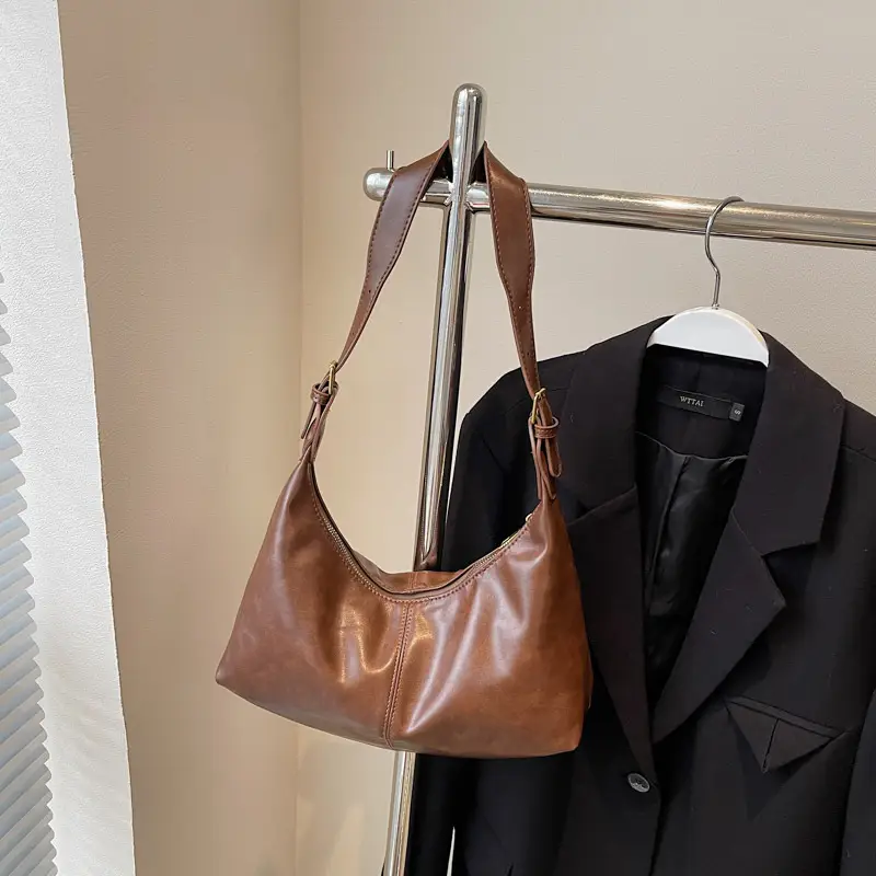 Women's Retro Brown Leather Shoulder Bag 2024 - Image 4
