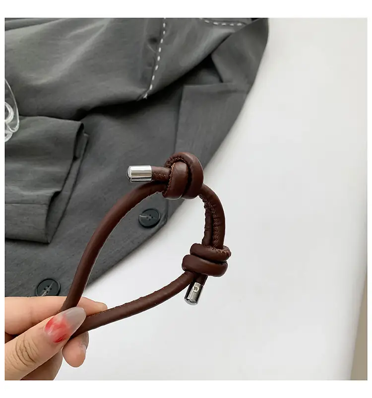 Brown Bowknot Shoulder Bag for Women 2026 — feature 25