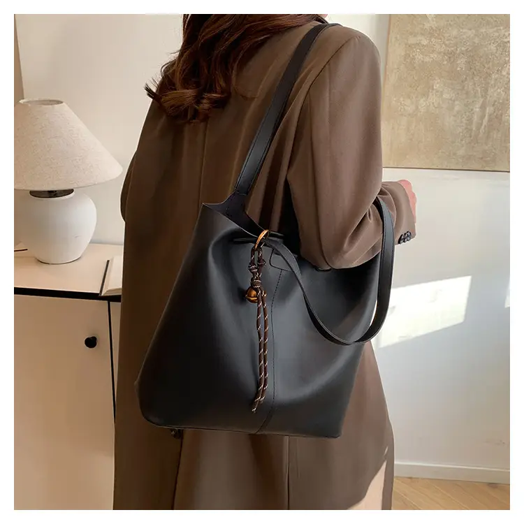 Black Leather Tote Bag with Pendant for Women — feature 14