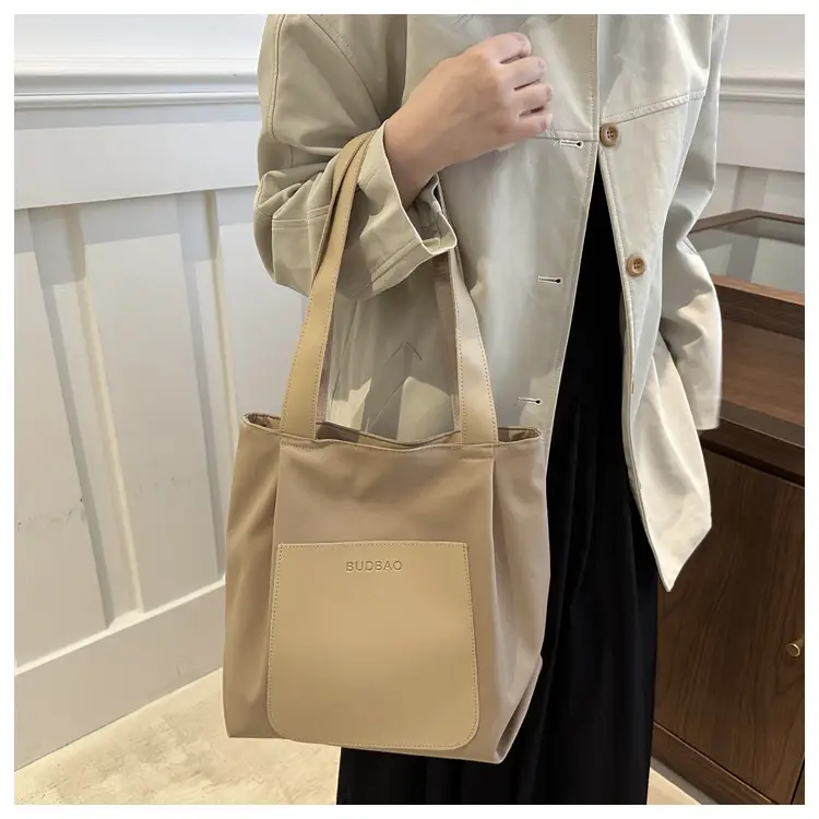 Women's Contrast Color Casual Tote Bag 2024 — feature 13