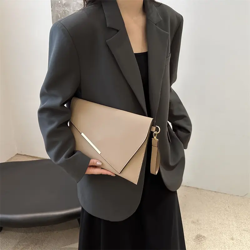 Winter Women's Crossbody Bag 2024 New Trendy Beige - Image 8