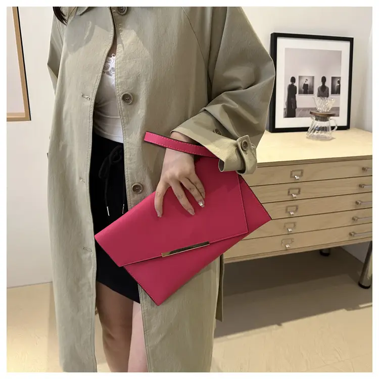 Winter Women's Crossbody Bag 2024 New Trendy Beige β feature 29