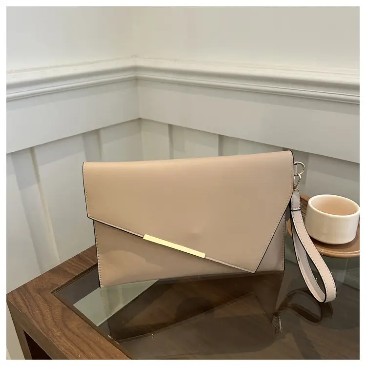 Winter Women's Crossbody Bag 2024 New Trendy Beige - Image 3