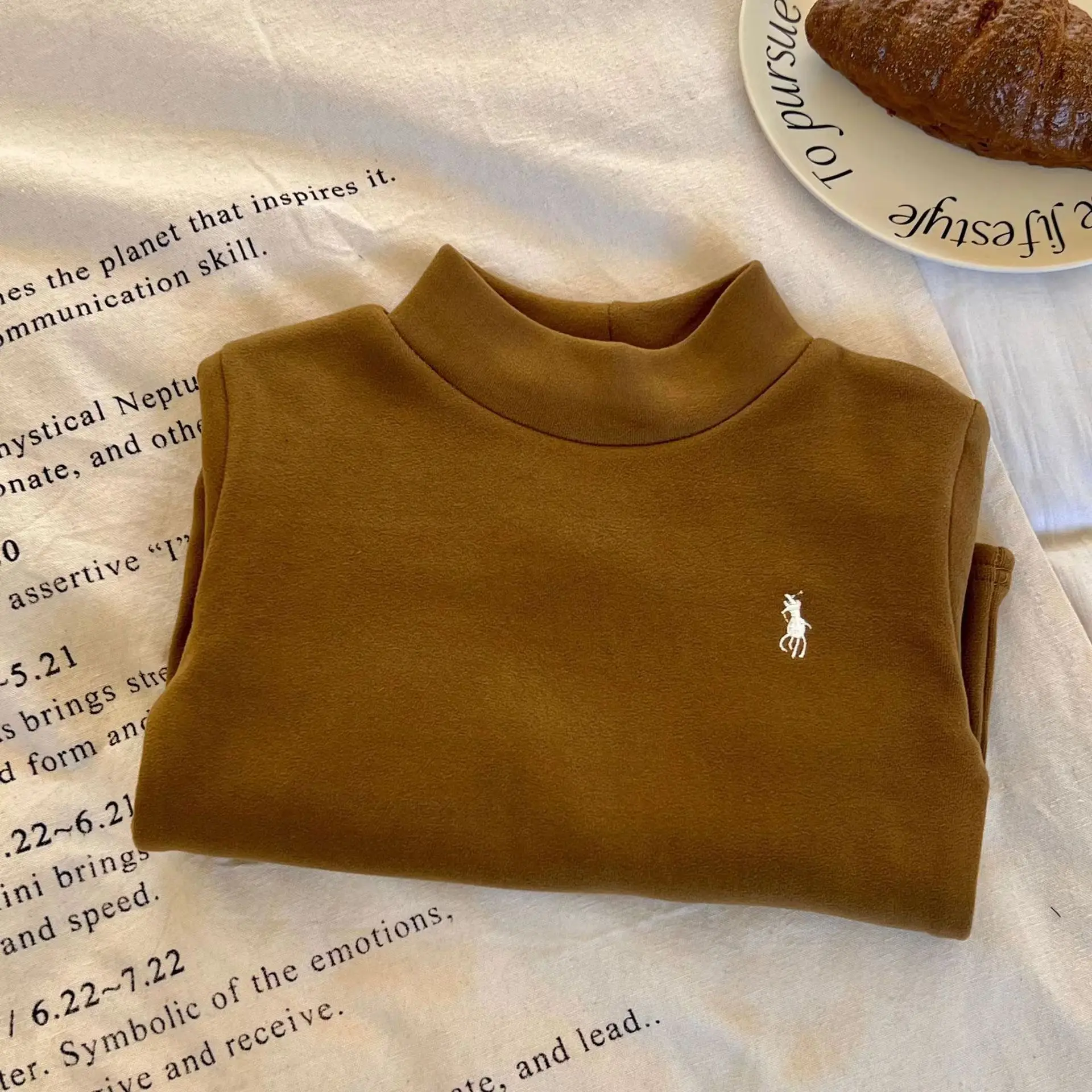 Girls Velvet Winter T-Shirt White Polo Logo — feature 2