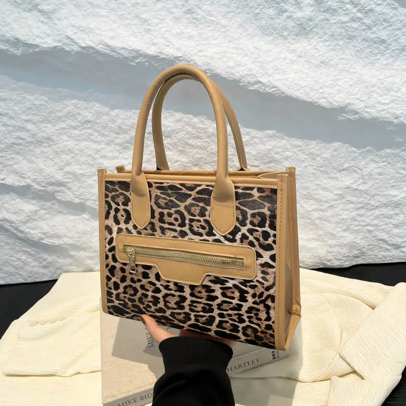 Leopard Print Women's Tote Bag Winter 2024 - Image 6