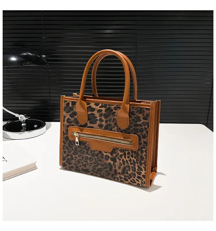 Leopard Print Women's Tote Bag Winter 2024 — feature 19