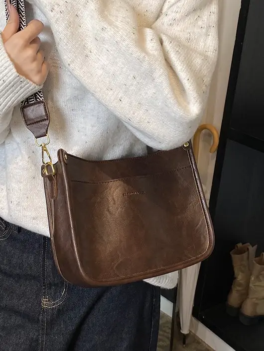 Black Leather Crossbody Bag for Women 2024 - Image 4