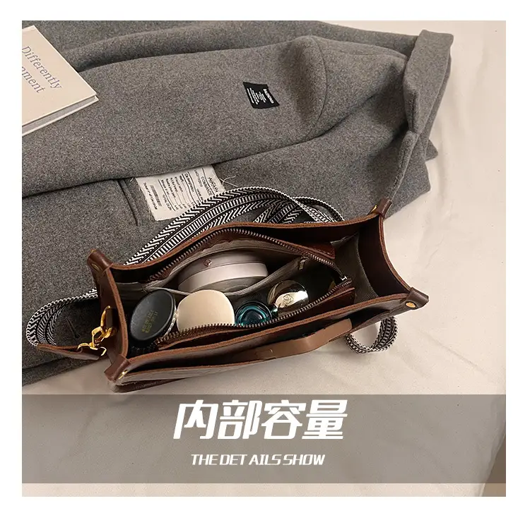 Black Leather Crossbody Bag for Women 2024 — feature 7