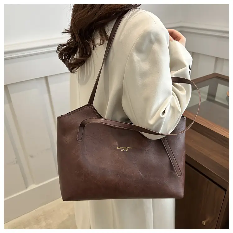 Women's Retro Tote Bag Large Capacity Brown — feature 8