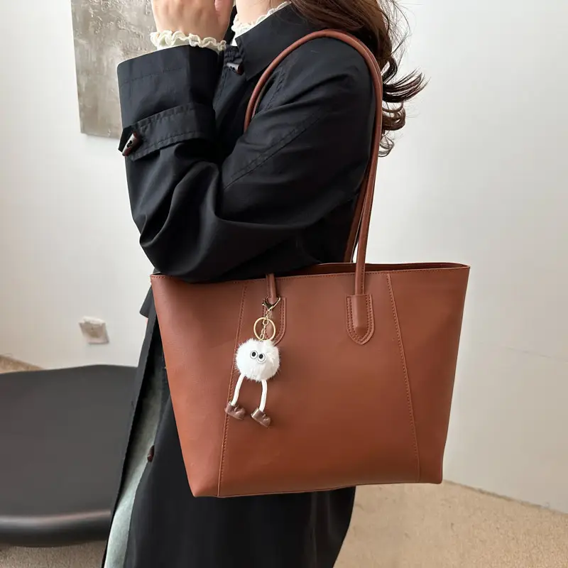 Brown Woolen Shoulder Bag for Women Winter Commute — feature 2
