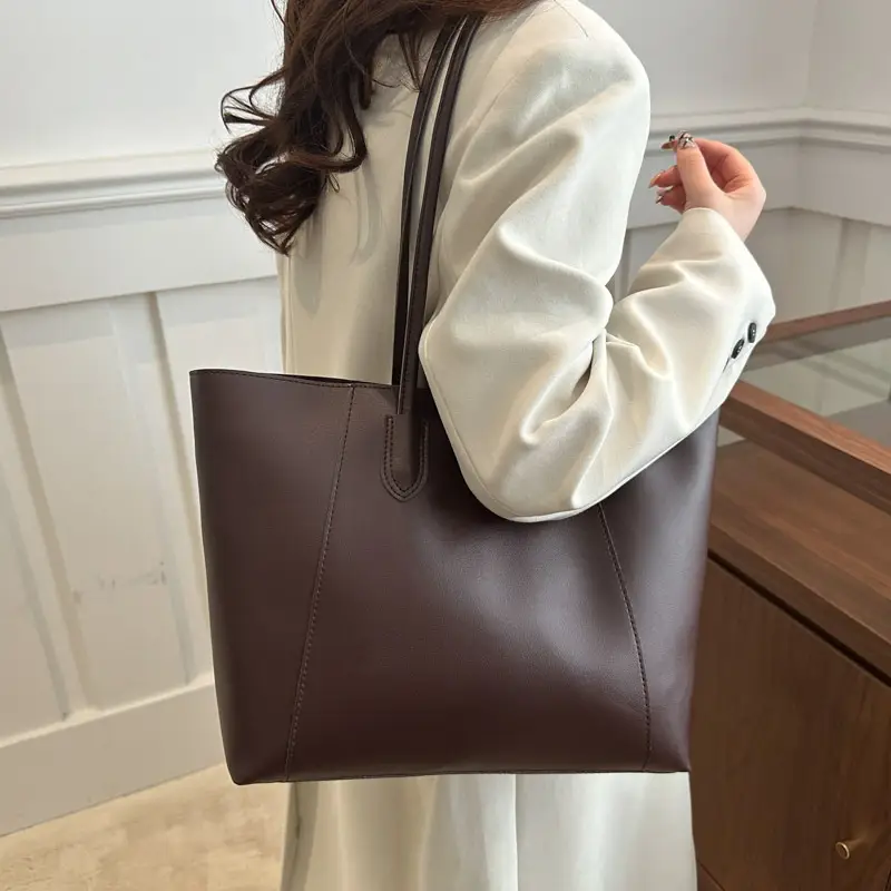 Brown Woolen Shoulder Bag for Women Winter Commute — feature 30