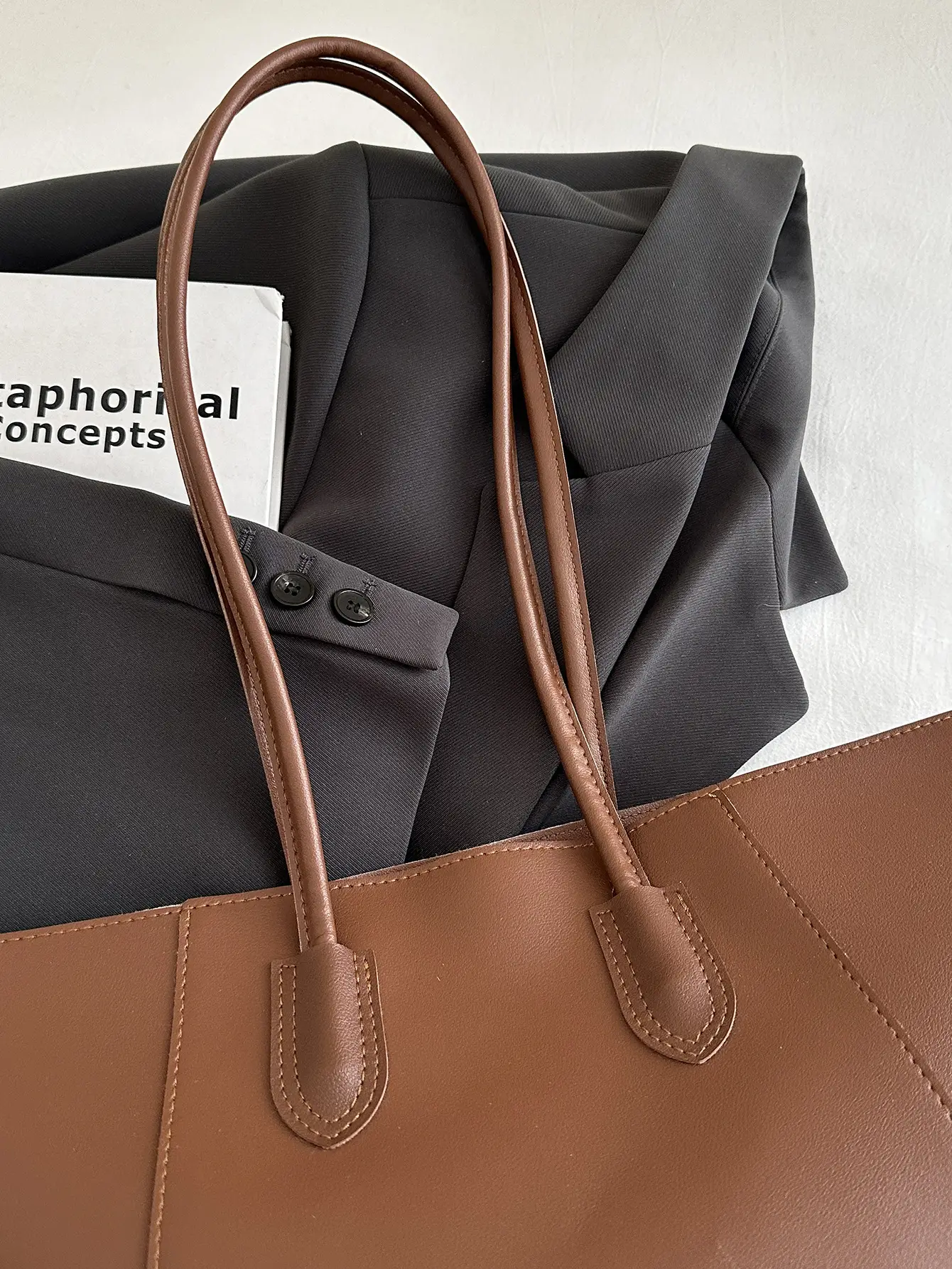 Brown Woolen Shoulder Bag for Women Winter Commute — feature 9