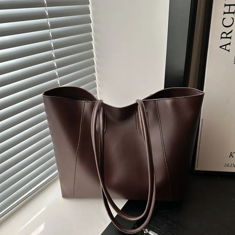 Brown Woolen Shoulder Bag for Women Winter Commute - Image 4