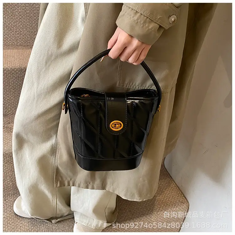 2026 Winter Quilted Black Bucket Bag with Gold Logo — feature 18