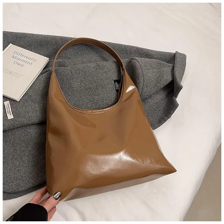 Red Soft Leather Large Tote Bag for Women — feature 24