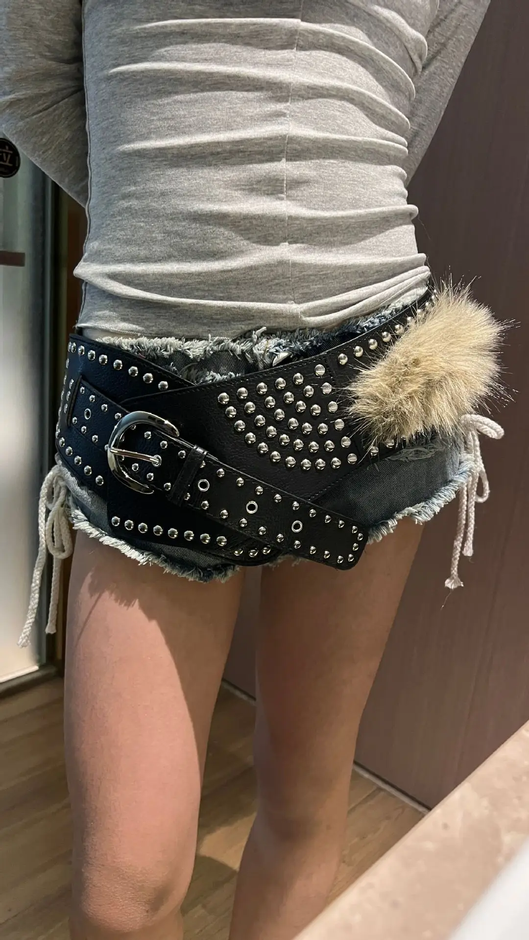 Punk Rivet Belt with Pom Pom for Women — feature 4