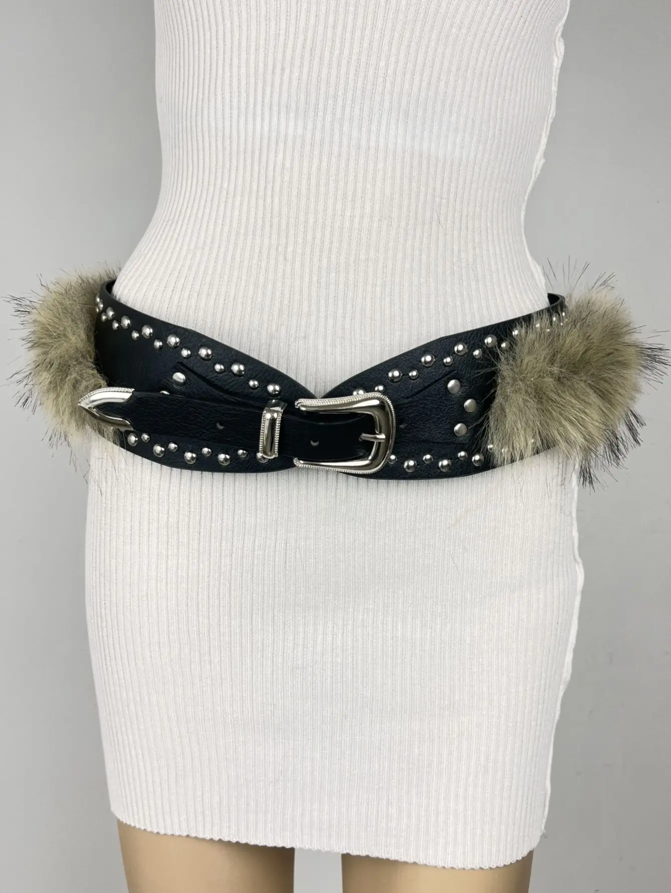 Punk Rivet Belt with Pom Pom for Women - Image 6