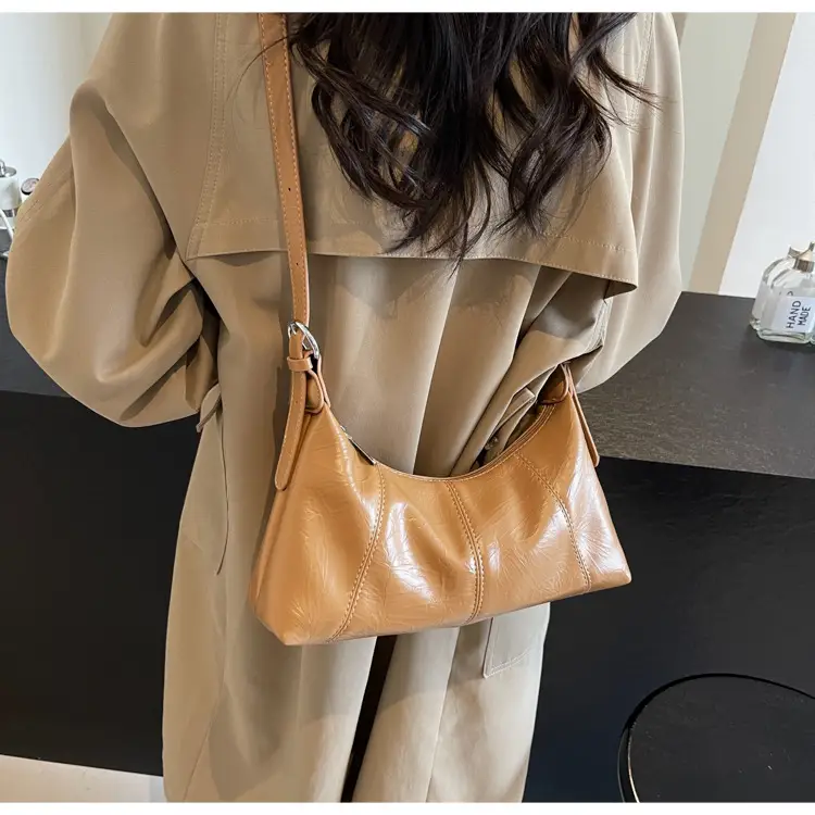 Women's White Shoulder Crossbody Bag 2024 — feature 18