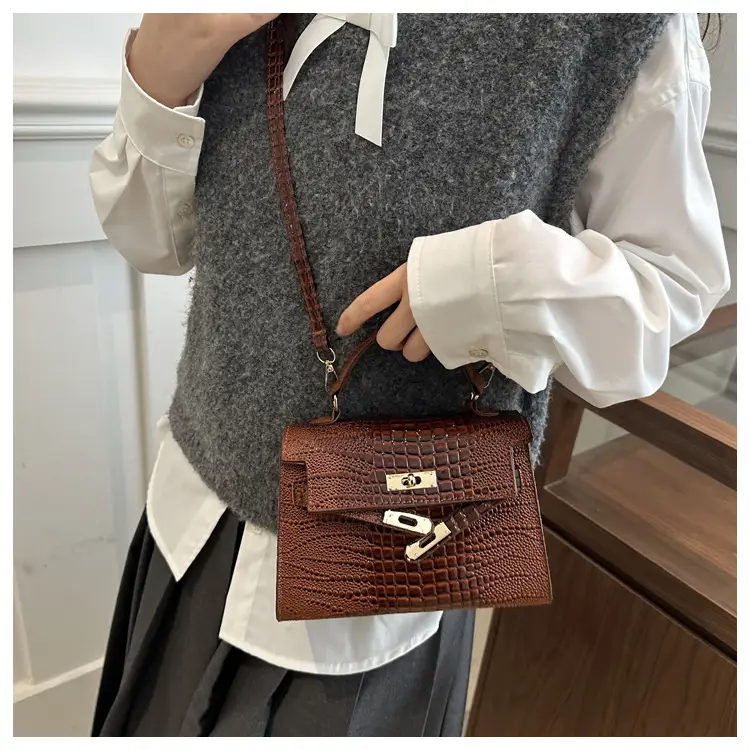 Pink Women's Crossbody Shoulder Bag 2024 Winter — feature 13