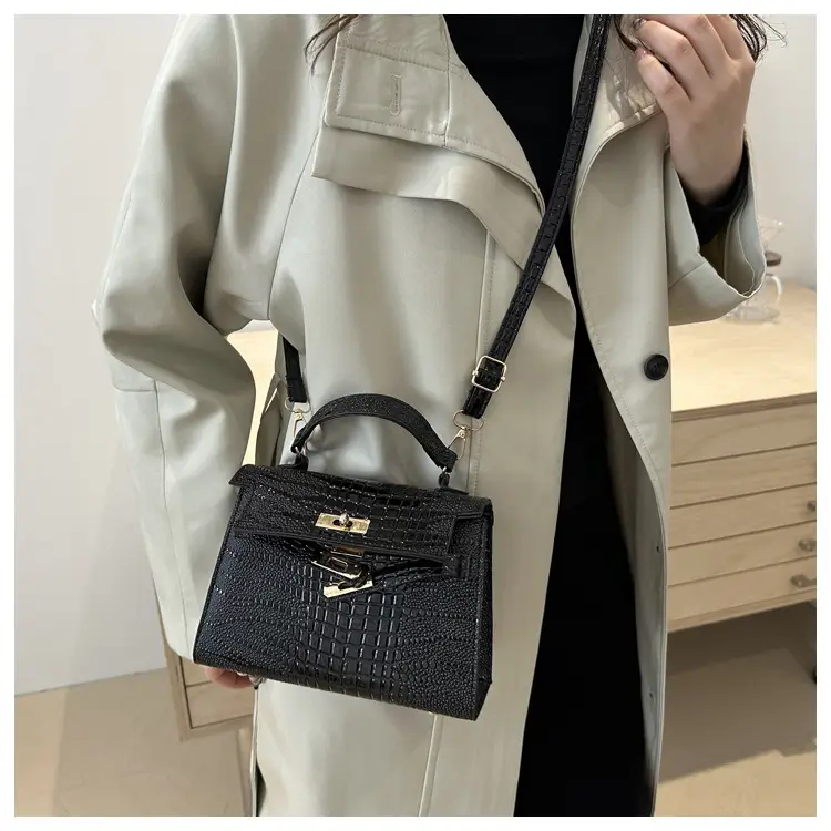 Pink Women's Crossbody Shoulder Bag 2024 Winter — feature 19
