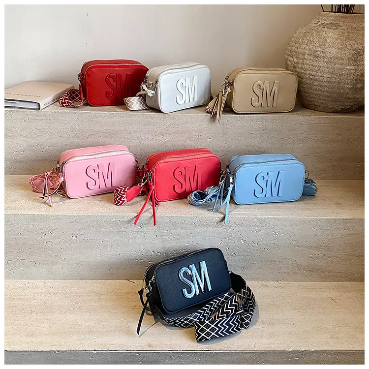 2025 Red Letter Wide Shoulder Bag for Women — feature 30