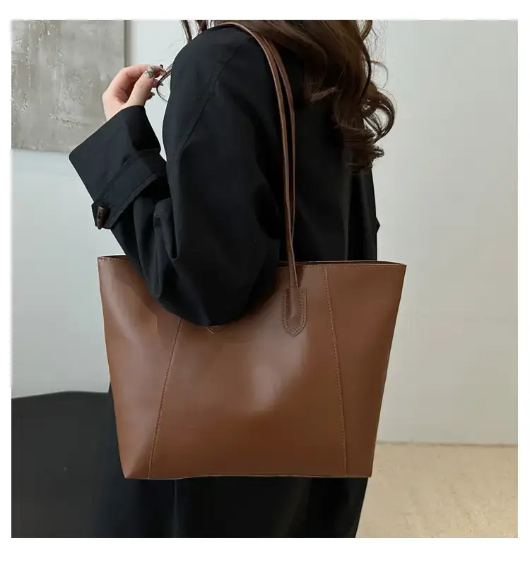 Brown Large Capacity Women's Tote Bag with Keychain — feature 10