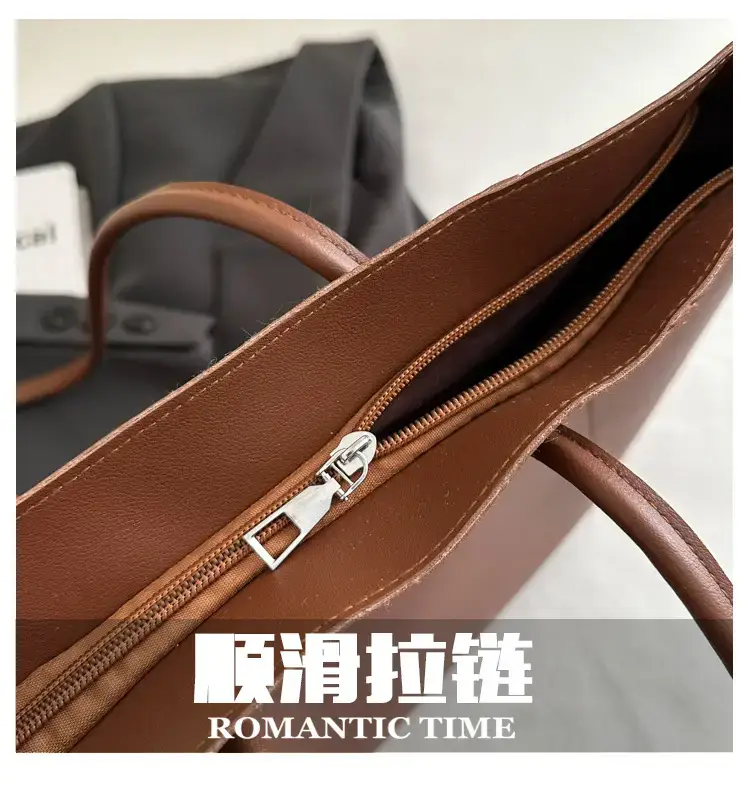 Brown Large Capacity Women's Tote Bag with Keychain — feature 5