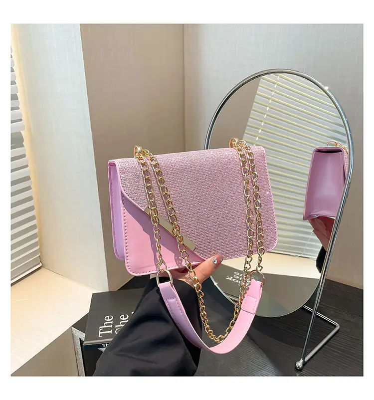 Women's Black Chain Crossbody Bag Winter New Niche Design — feature 21
