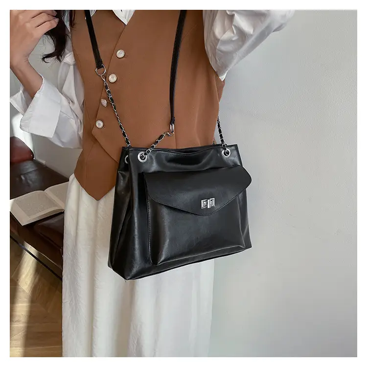 Black Leather Chain Shoulder Tote Bag for Women — feature 15
