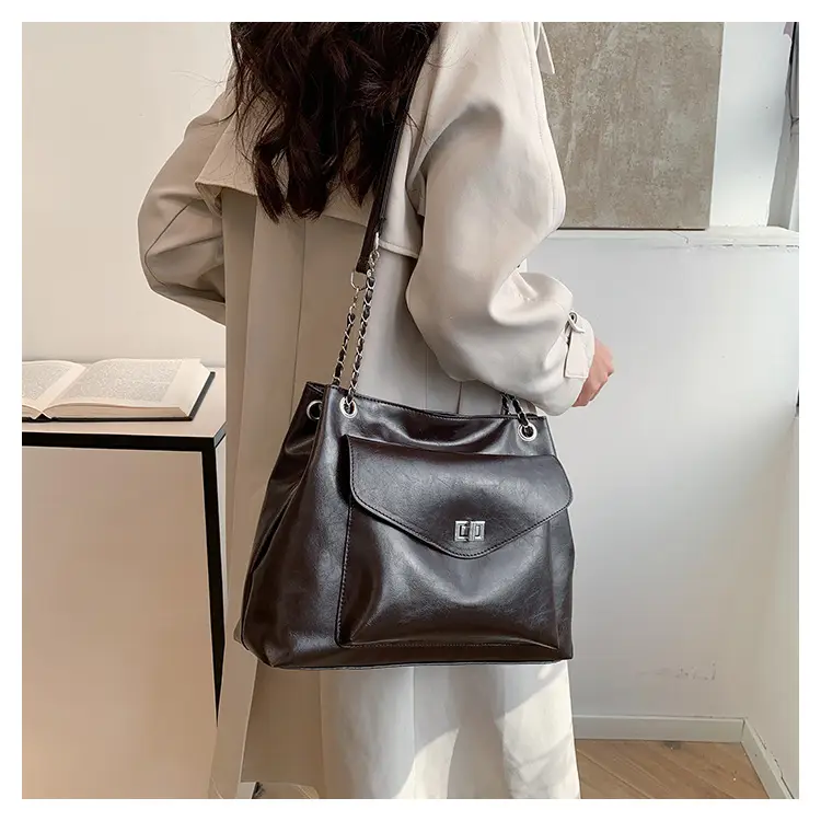 Black Leather Chain Shoulder Tote Bag for Women — feature 17