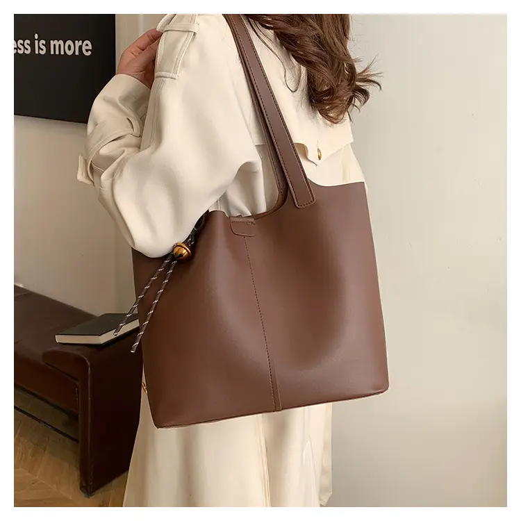 Retro Brown Shoulder Bag 2024 Autumn Winter Women — feature 10