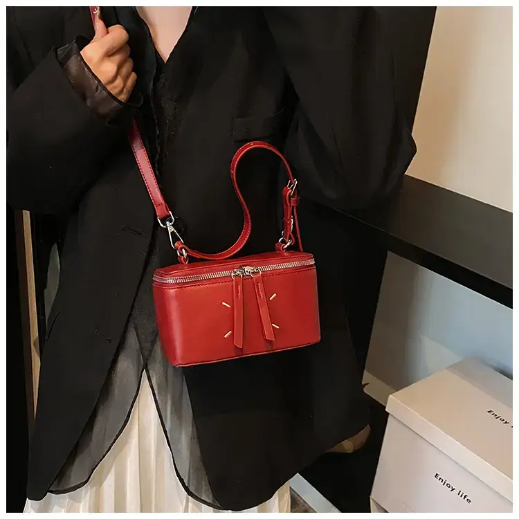 Red Square Satchel Shoulder Bag for Women — feature 19