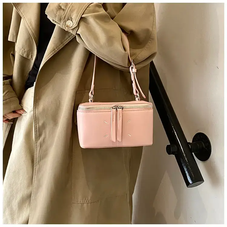 Red Square Satchel Shoulder Bag for Women — feature 22