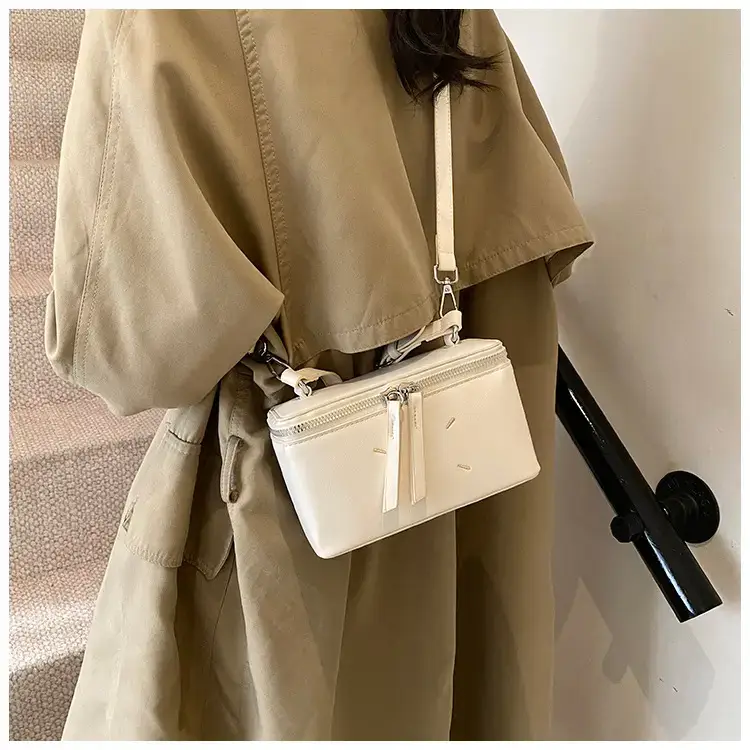 Red Square Satchel Shoulder Bag for Women — feature 29