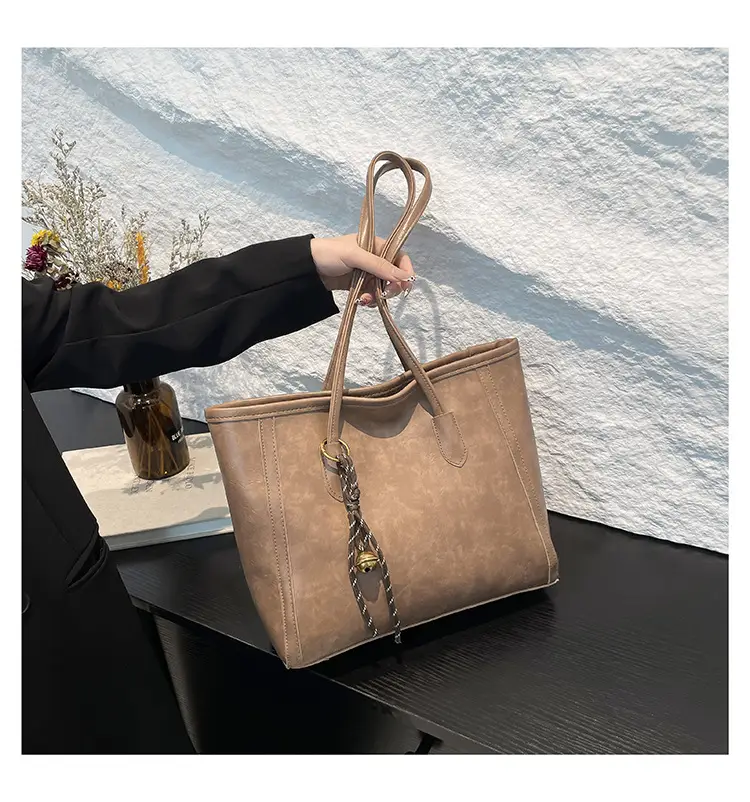 Vintage Brown Leather Tote Bag for Women — feature 21